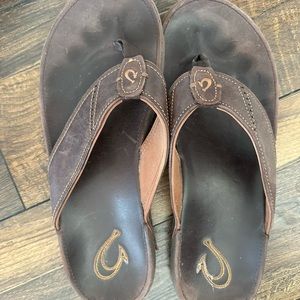 Men’s OluKai beach sandals